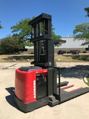 forklift operate