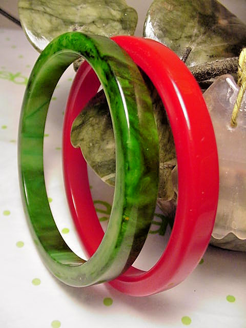 2 Vintage Bakelite Bangle Bracelets RED and GREEN...SLICED, STACKABLE design