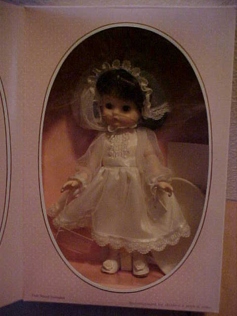 Effanbee Li'l Innocents Amy 2847 1988 First  Communion NRFB Brunette
