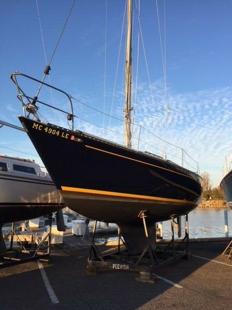 1980 33 Tartan Sailboat Diesel Scheel Keel Sparkman Stephens Roller Furling Jib