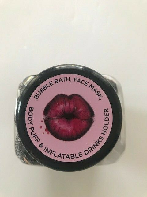 Being by Sanctuary Tub Goals Gift Set