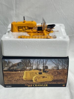 ERTL 1999 Oliver OC-3 Crawler, Toy Truck'n Show, 1/16, NIB