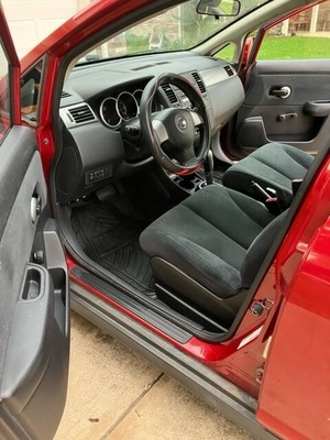 image 4 of interior