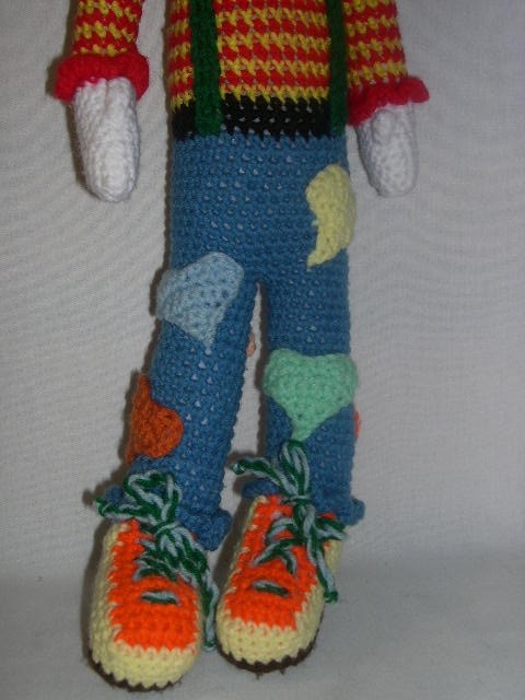 KNITTED CROCHETED    PLUSH STUFFED CLOWN