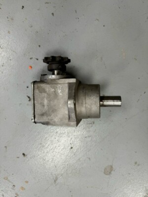 Peerless 1000-015 Gearbox 10 HP 1:1 RA 3600 RPM Opposite Rotation In/Out 