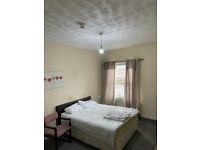BEDSIT AVAILABLE, SMETHWICK, ALL BILLS + WIFI INCLUDED, FULLY FURNISHED, DSS ACCEPTED!!