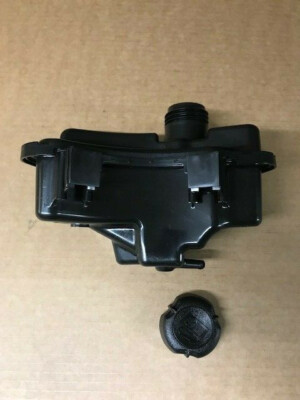 Briggs & Straton Benzintank Tank mit Bajonetverschluss 591947