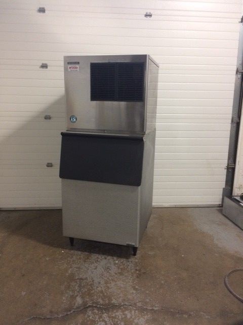 Hoshizaki KML-631MAH - Ice Machince Head & Bin - 671 lb prod., 500 lb storage