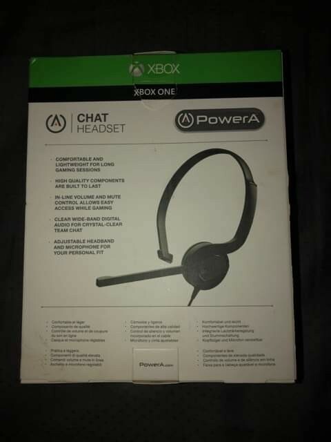 PowerA Official Xbox One S Chat Headset With Microphone And Volume/Mute Control