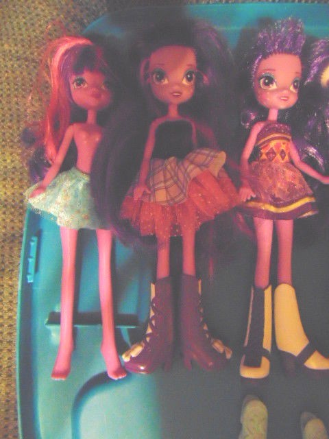 Lot of 8 My Little Pony Equestria Girls Dolls Most w/Clothes Shoes