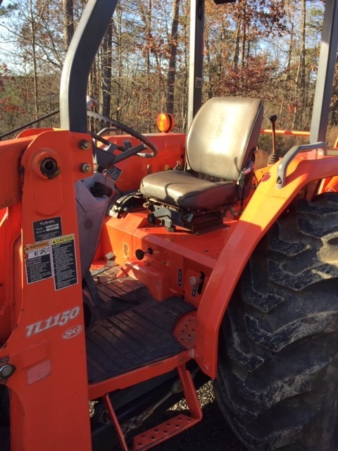 2005 Kubota Backhoe L48