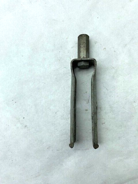 Kent Moore J-26941 GM Bushing Bearing Cup Remover Tool Same Kent Moore J-26941 GM Bushing Bearing Cup Remover Tool Same