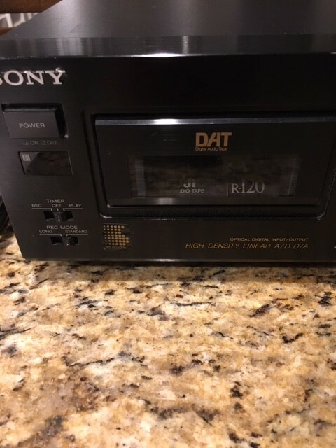 Sony DTC-700 Digital Audio Tape Deck w/ Remote & Manual + 10 Tapes!