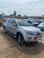 2015 Isuzu D-Max 2.5TD Utah Double Cab 4x4 Auto SALVAGE DAMAGED ENGINE PICK UP D
