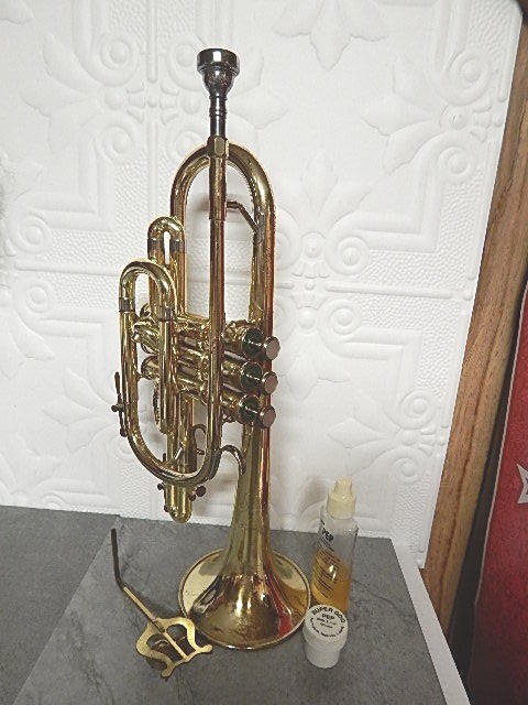 Olds Ambassador Cornet 7C Mouthpiece Fullerton CA & Original Case Vintage 1960's