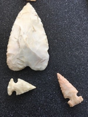 ozark arrowhead collection Hathcock/Wallace 16 arrowheads