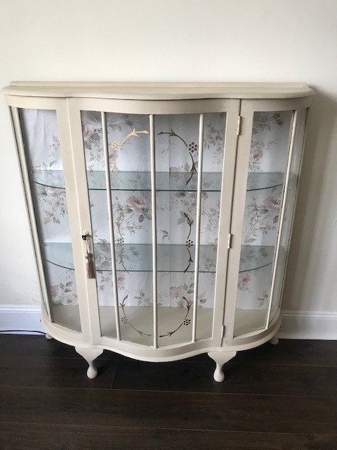 Antique Bow Front Glass Display Cabinet In Clydebank West