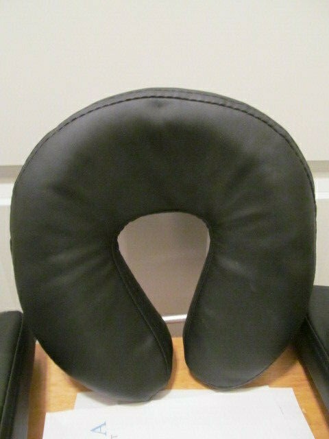 Sierra Comfort Massage Table parts: Face cradle, armrest and bolster