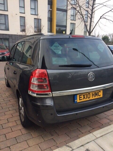 Vauxhall zafira 1 9 cdti white smoke