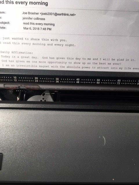 SMITH CORONA TypeWrier, Spell+Right Dictionary SL105, Carry Case with Handle.