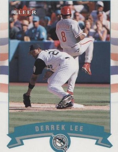 2002 Fleer - Derrek Lee #159