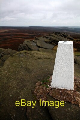 Photo 6x4 Trig pillar on Back Tor Ashopton Situated on Derwent Edge at 53 c2007