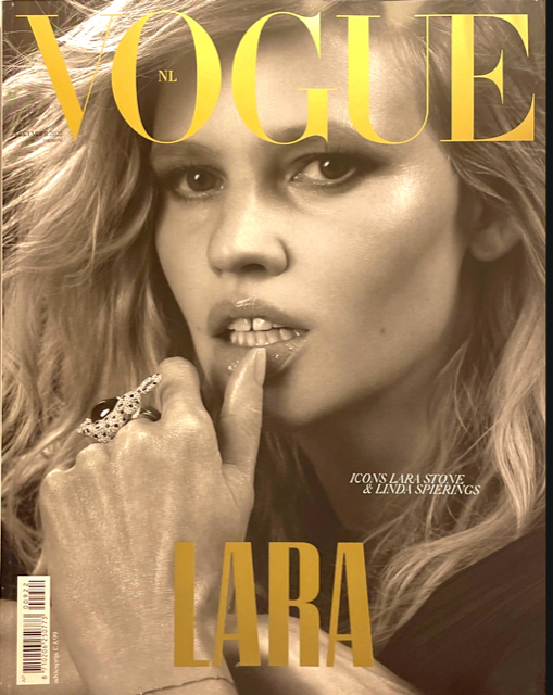 女性情報誌 Vogue Deutsch Magazine September 2022 Vogue Magazine | TopMags