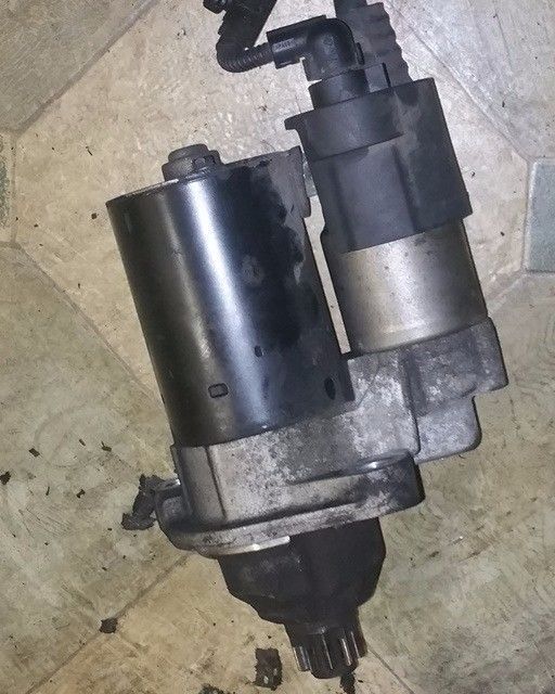 VW Jetta, Golf 2.0 FSI Starter Motor (2007) in Luton, Bedfordshire