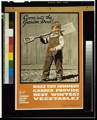 World War Photo,WWI,Come into the Garden Dad!,Victory Garden,Canada,Shovel
