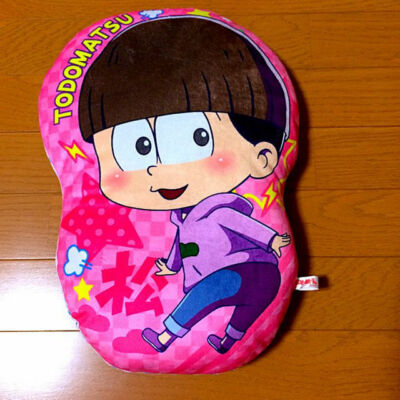 Osomatsu-san Todomatsu Totty Die-cut Cushion Furimukyun Turn Around Pink Plush