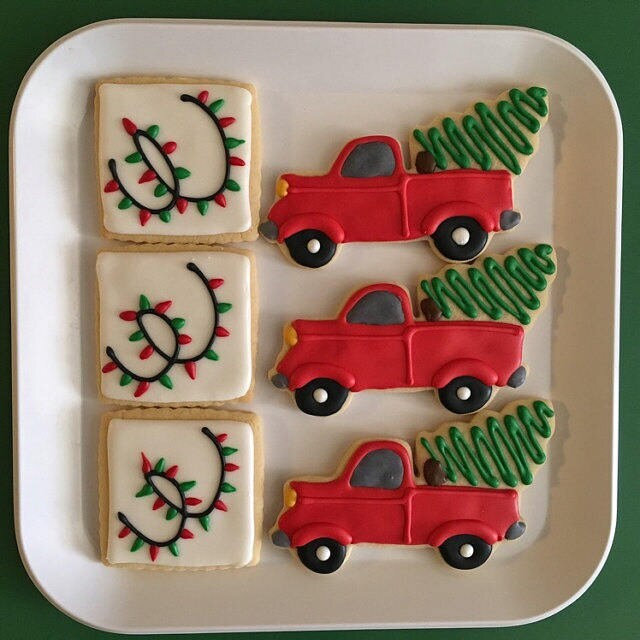 Truck with Tree Cookie Cutter 5'' Metal Vintage Christmas