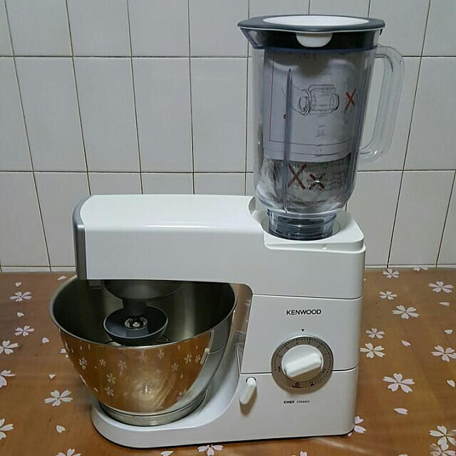 Kenwood KM336 Mixer Chef Classic 800W 4.6L + Liquidiser 1.5L in Haymarket, Edinburgh Gumtree