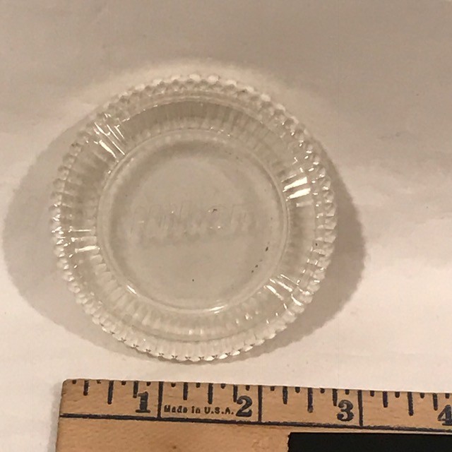 Nikon CP-4 Plastic Filter Case - Very Good Condition