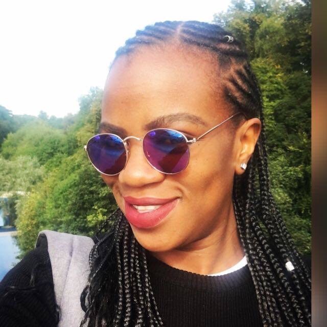 Mobile Hair Dresser Based In Glasgow Specialised In Braids And