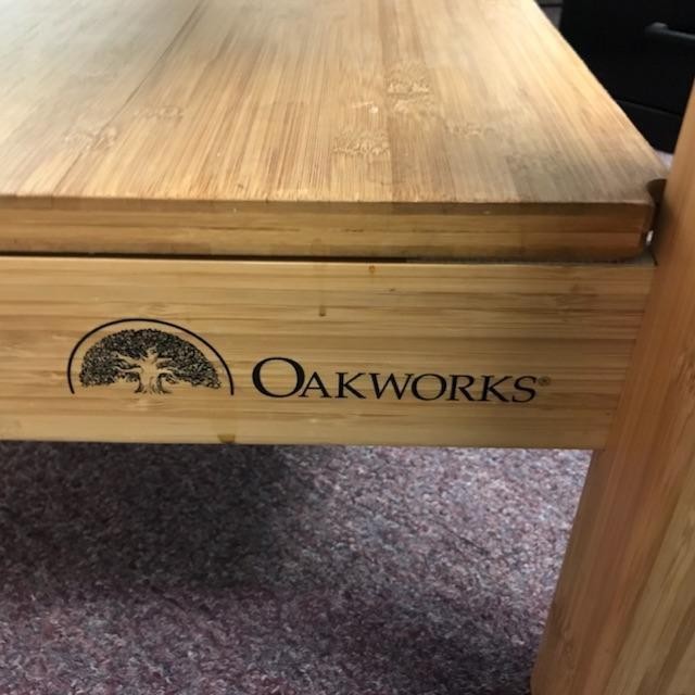 MASSAGE TABLE by OAKWORKS   EXCELLENT CONDITION