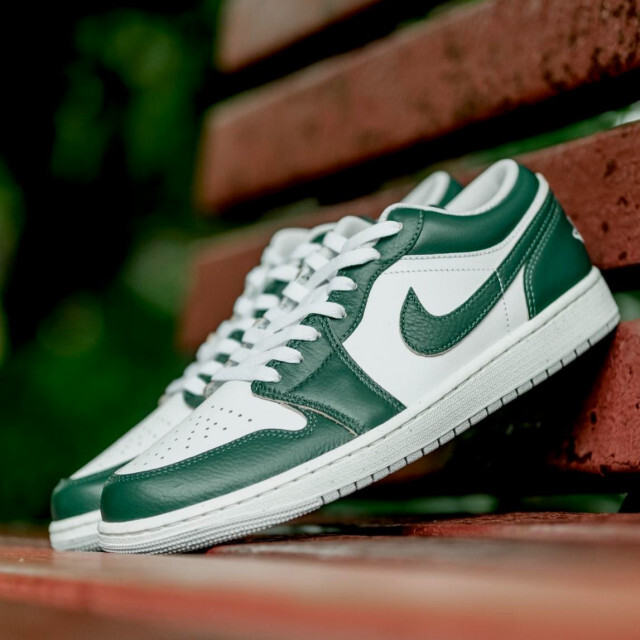 シューズ(男性用) NIKE AIR JORDAN 1 RETRO Green エア ジョーダン 1 NIKE AIR JORDAN RETRO HIGH OG ナイキ