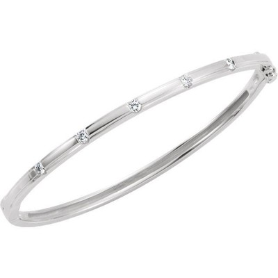 Lady's Accented Hinged Diamond Bangle Bracelet in 14k White Gold 5 Stones