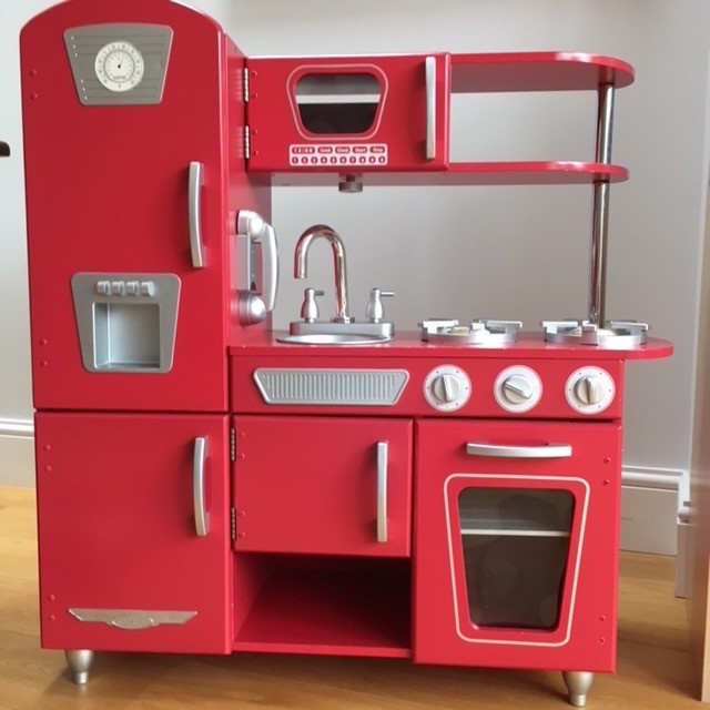 FOR SALE KIDS KITCHEN KidKraft Vintage Play Kitchen Red in