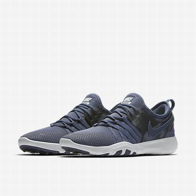 Nike Women's Free TR 7 Amp Cross Training Shoes Armory Blue 904649-400 NWOB Nike Women's Free TR 7 Amp Cross Training Shoes Armory Blue 904649-400 NWOB