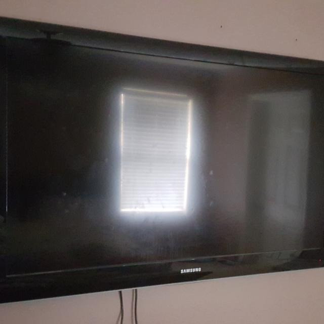 56 Inch Flat Screen Samsung TV (not smart) in Ipswich, Suffolk Gumtree