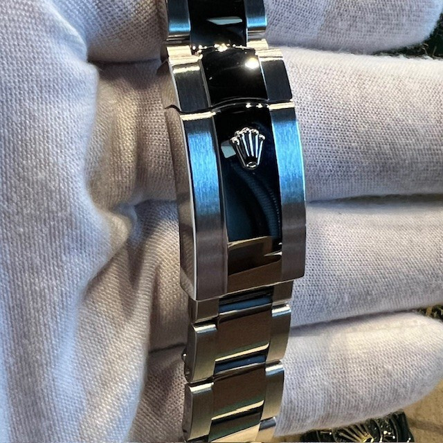 Pre-owned Rolex Datejust 41 Mm 126334 Mint Green Unworn 2024 Oyster Full Set Box & Papers