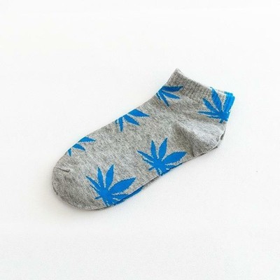 Female Cotton Leaves Print Skateboard Street Fashion Maple Socks Hip Hop Style W