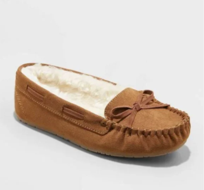 Cute hotsell moccasin slippers