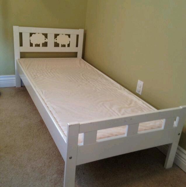  Ikea toddler bed  160 x 70 white in London Gumtree