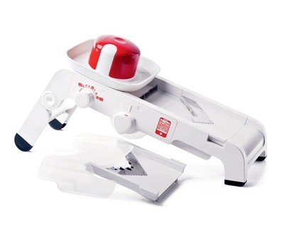 Tupperware  Mandoline, Slice, Chop, dice, cuts Brand New In A Box