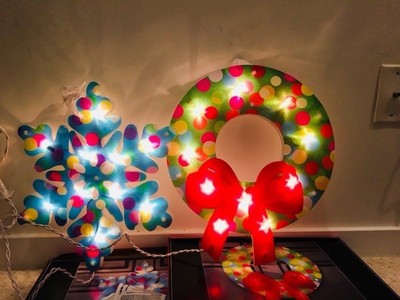 Lot 6 Santa Snowman pre lit Lighted Snowflake Window suction cups hooks decor