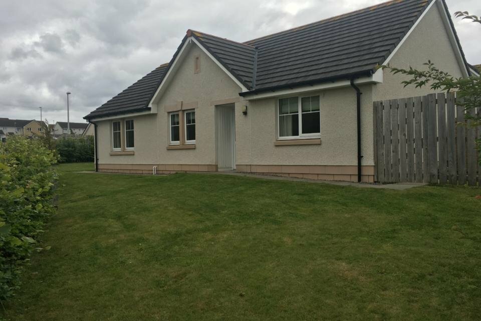 Furnished 3 bed detached bungalow for rent Milton of Leys, Inverness