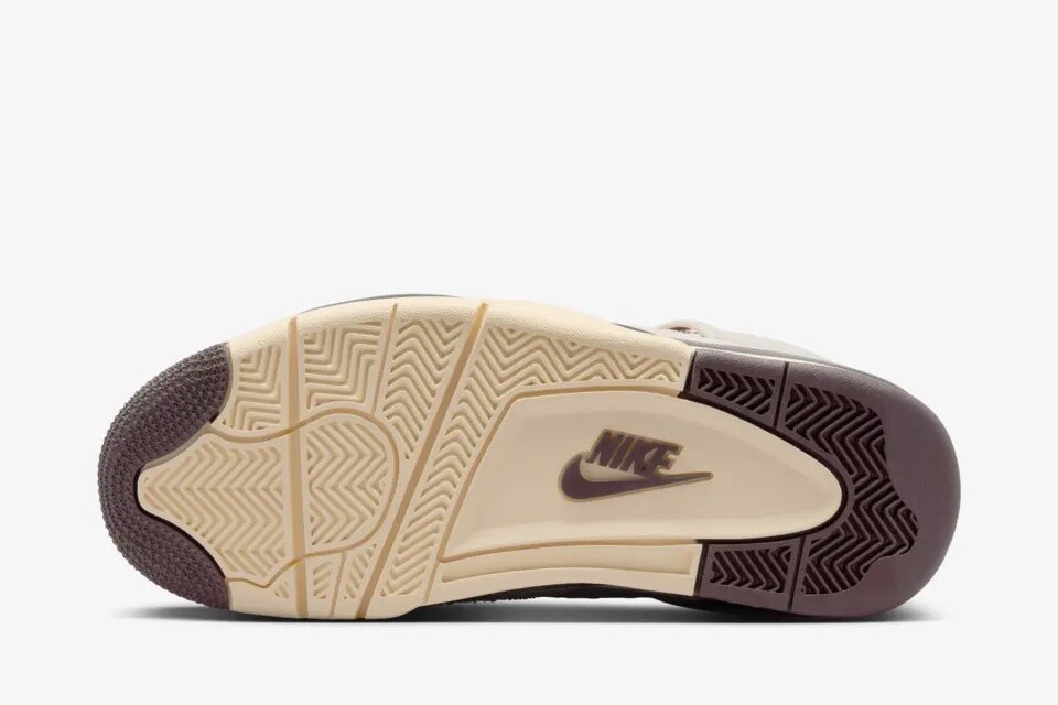 Pre-owned Jordan Fz4810-200 A Ma Maniere Nike Air  4 Retro Og Sp Fossil Stone (women's) In Beige