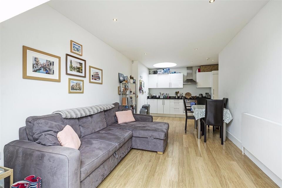 1 Bed Flat Wimbledon Hill Rd, SW19 7PA in Wimbledon, London Gumtree