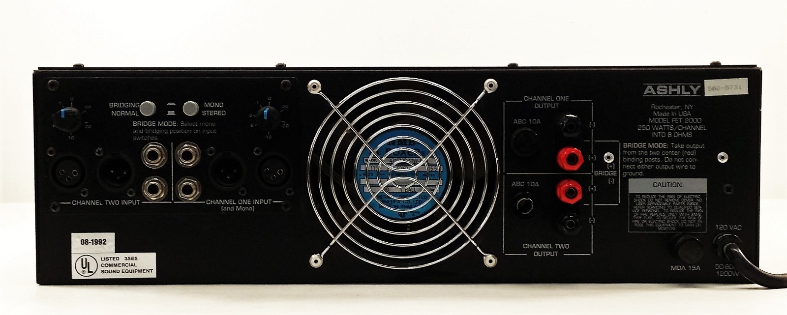 ASHLY Model FET-2000M 250W Rack Mountable Professional Stereo Amplifier